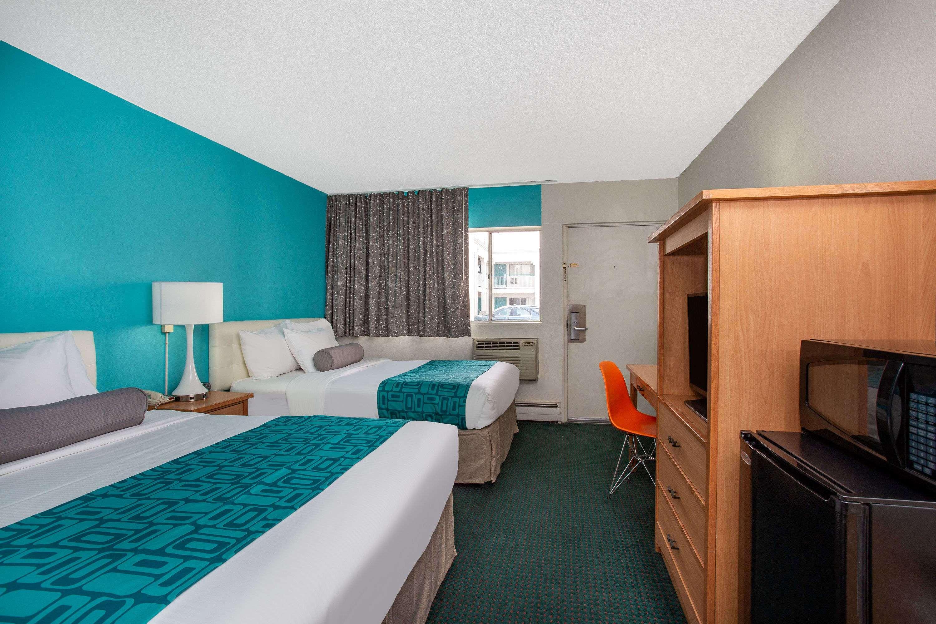 Howard Johnson By Wyndham Colorado Springs Zewnętrze zdjęcie