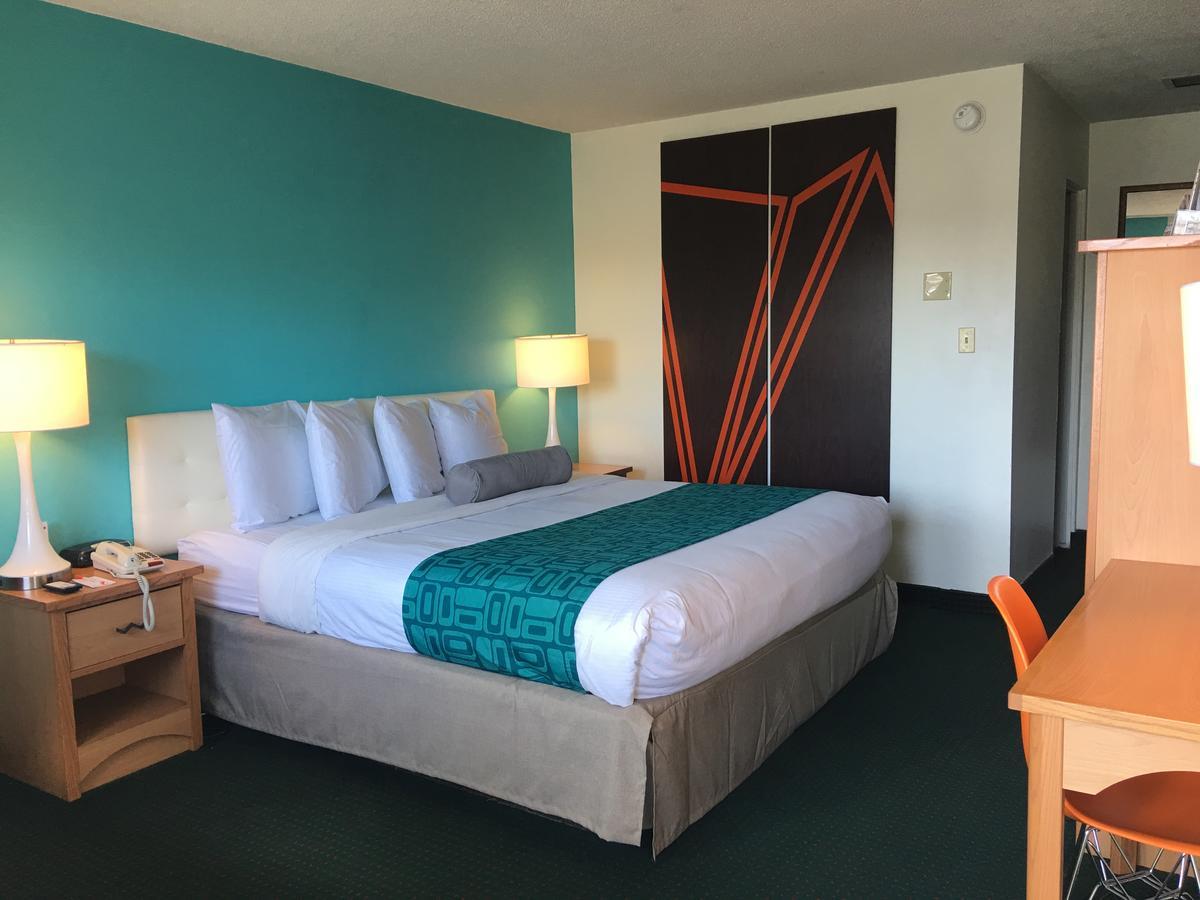 Howard Johnson By Wyndham Colorado Springs Zewnętrze zdjęcie