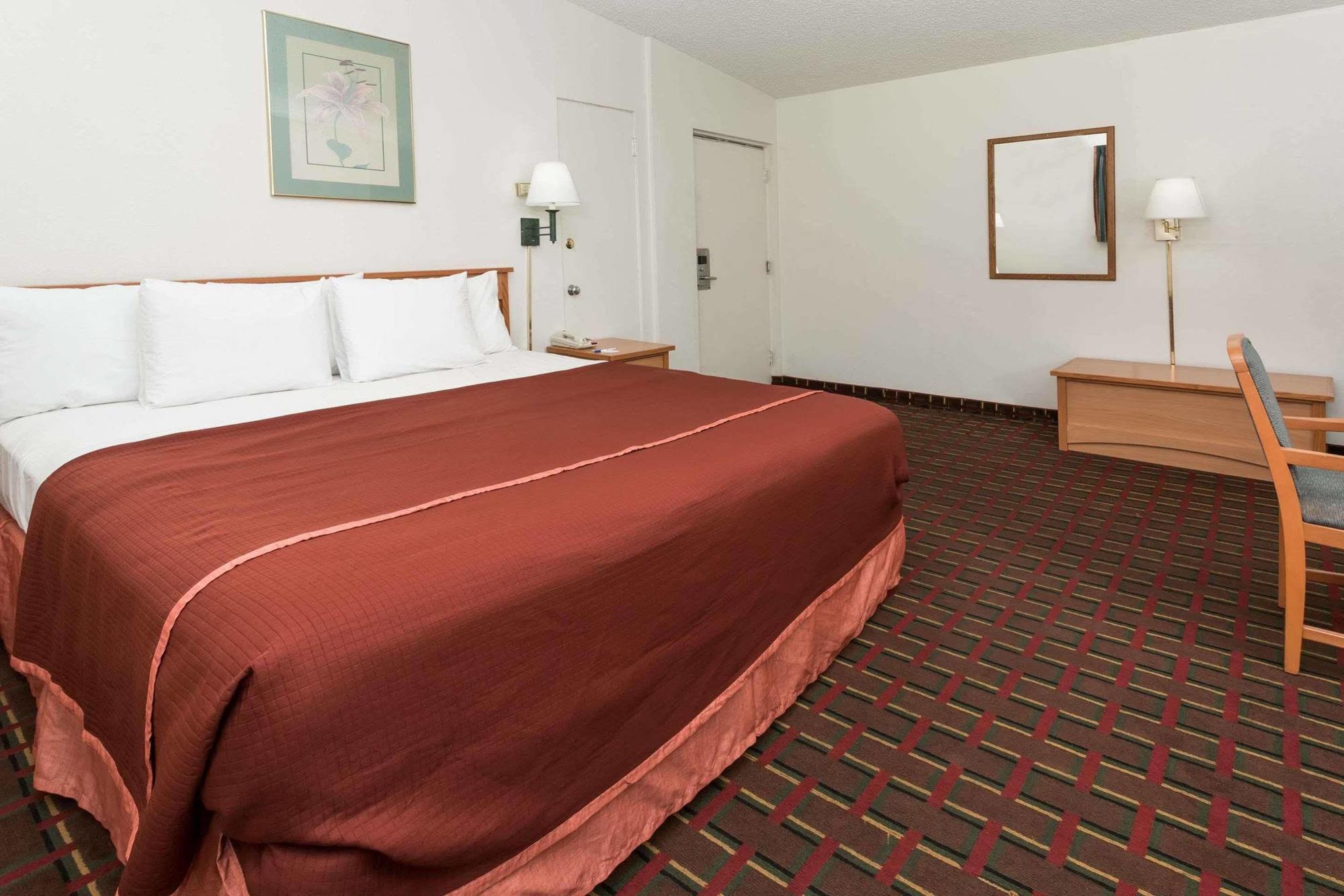Howard Johnson By Wyndham Colorado Springs Zewnętrze zdjęcie