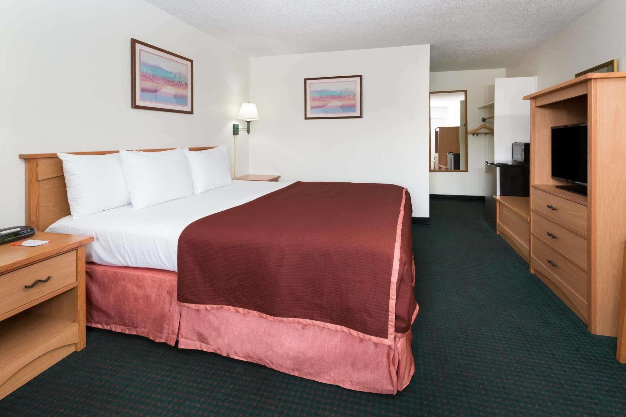 Howard Johnson By Wyndham Colorado Springs Zewnętrze zdjęcie