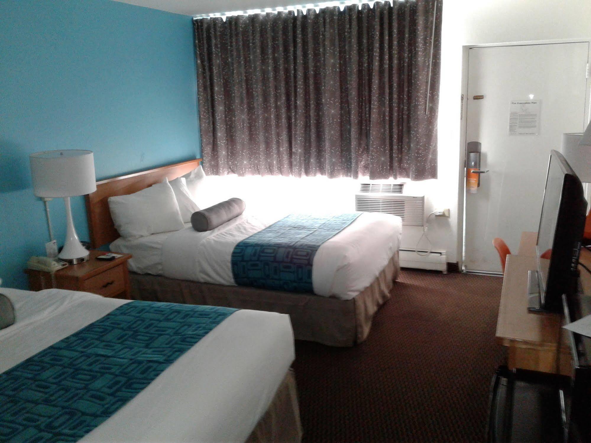 Howard Johnson By Wyndham Colorado Springs Zewnętrze zdjęcie